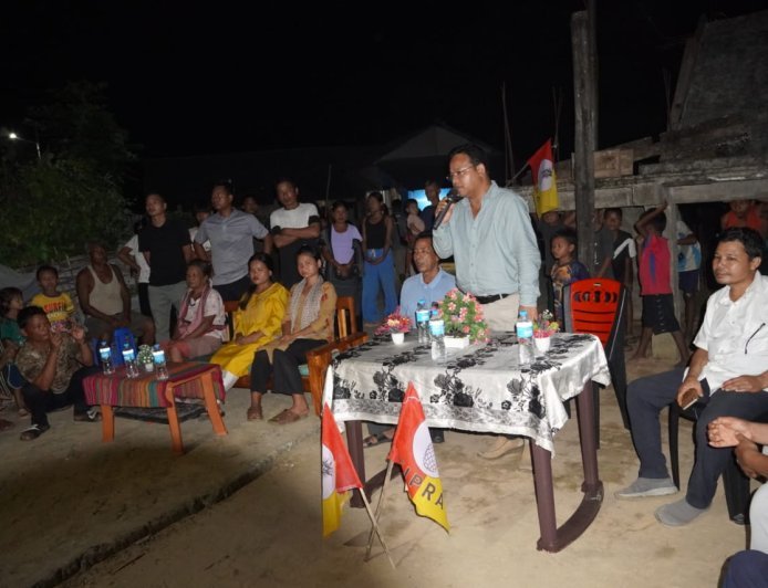TTAADC CHAIRMAN BHABA RANJAN REANG VISITS KASKAO BRU RESETTLEMENT CAMP TO DISCUSS TIPRASA DEVELOPMENT
