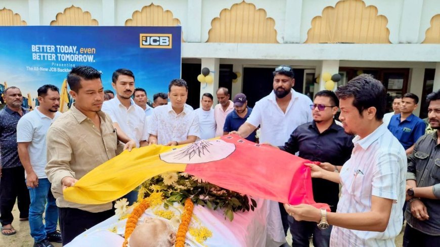 Floral Tributes Paid to Former MLA and Veteran Leader Tapas Dey in Agartala