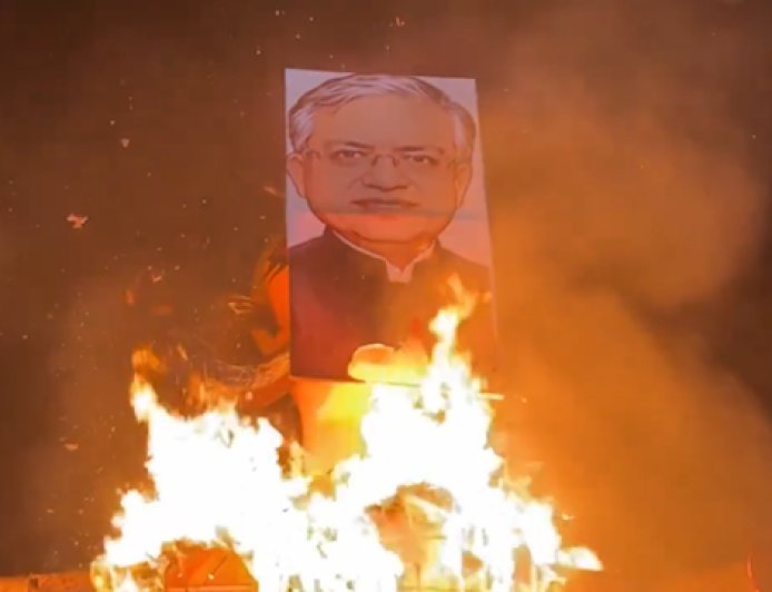 Gyanesh Kumar Effigy Burned as Youth Congress Raises Electoral Integrity Concerns