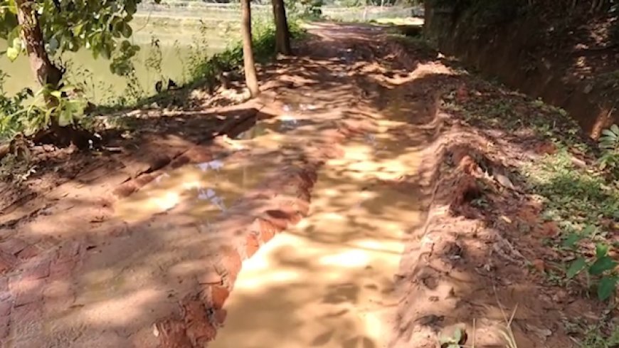 Public Anger Grows Over Dilapidated Road in Kamalasagar; Residents Seek Government Action